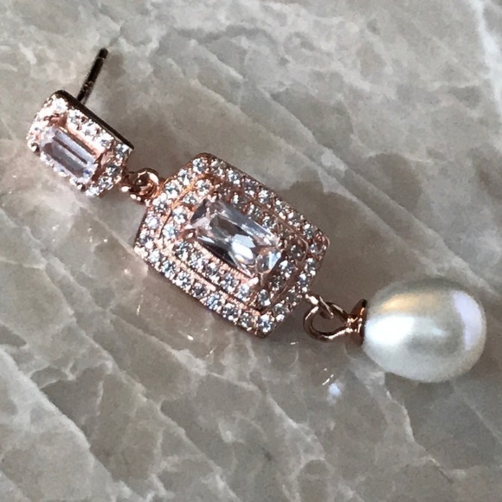 Elegant 925 pink silver pearl earrings made in Italy‎